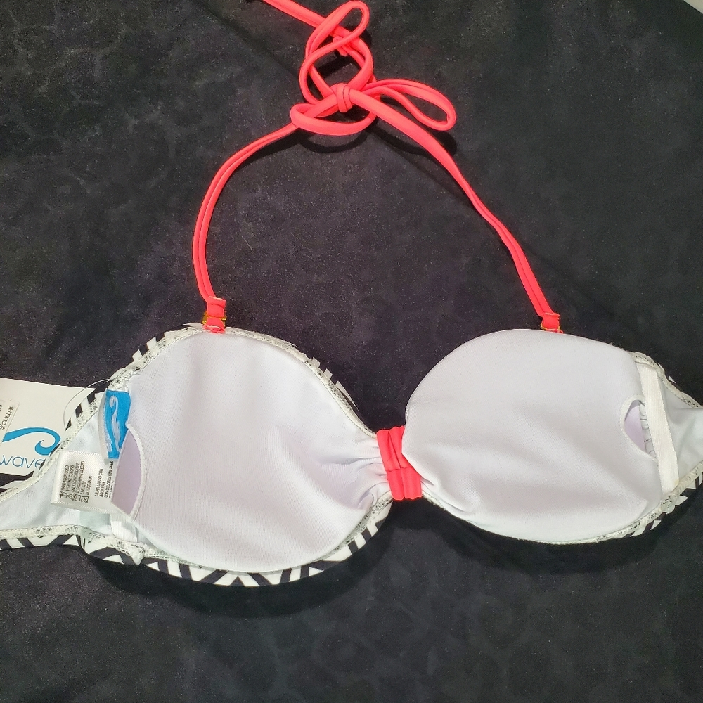 California Waves Chevron Striped Bikini Set Medium Top Small Bottom NWT Blk/Whit - Picture 3 of 7
